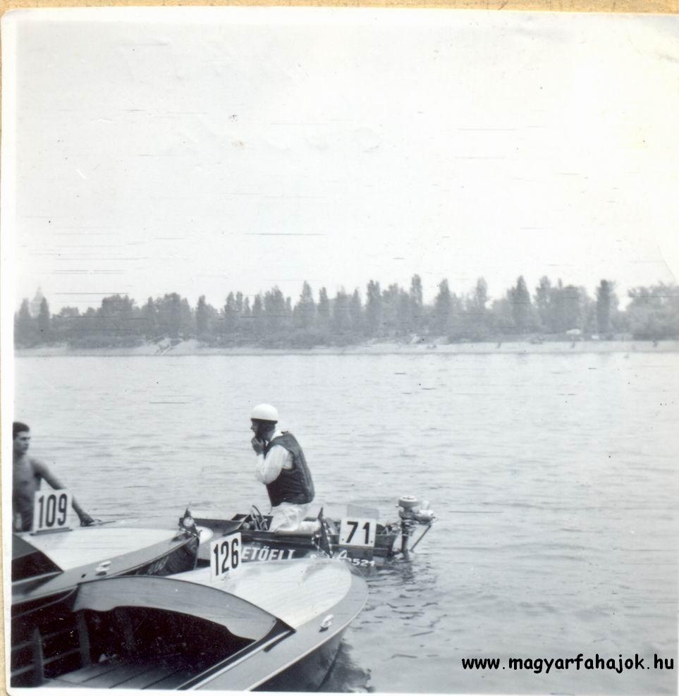 Magyar Fahajók- Sebes Emil fényképei